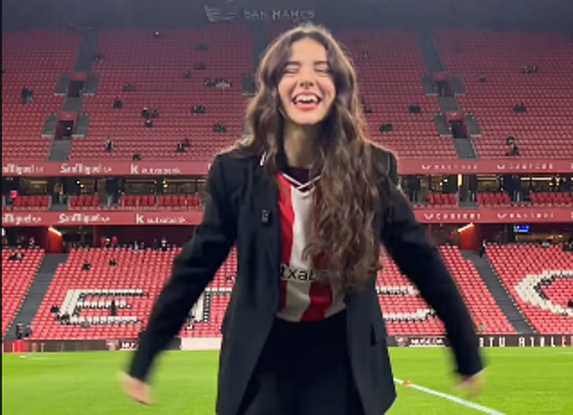 La sevillana del Athletic que conquistó 'Operación Triunfo' salta a San Mamés: «A por el partido»